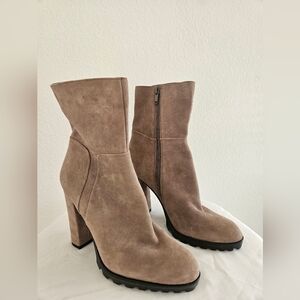 Steve Madden Taupe Suede Heeled Boots